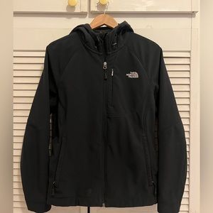 COPY - Lightweight The North Face, black zip-up hooded jacket